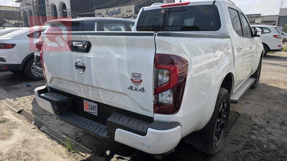 نيسان نافارا